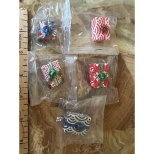 Mini display Christmas Gifts